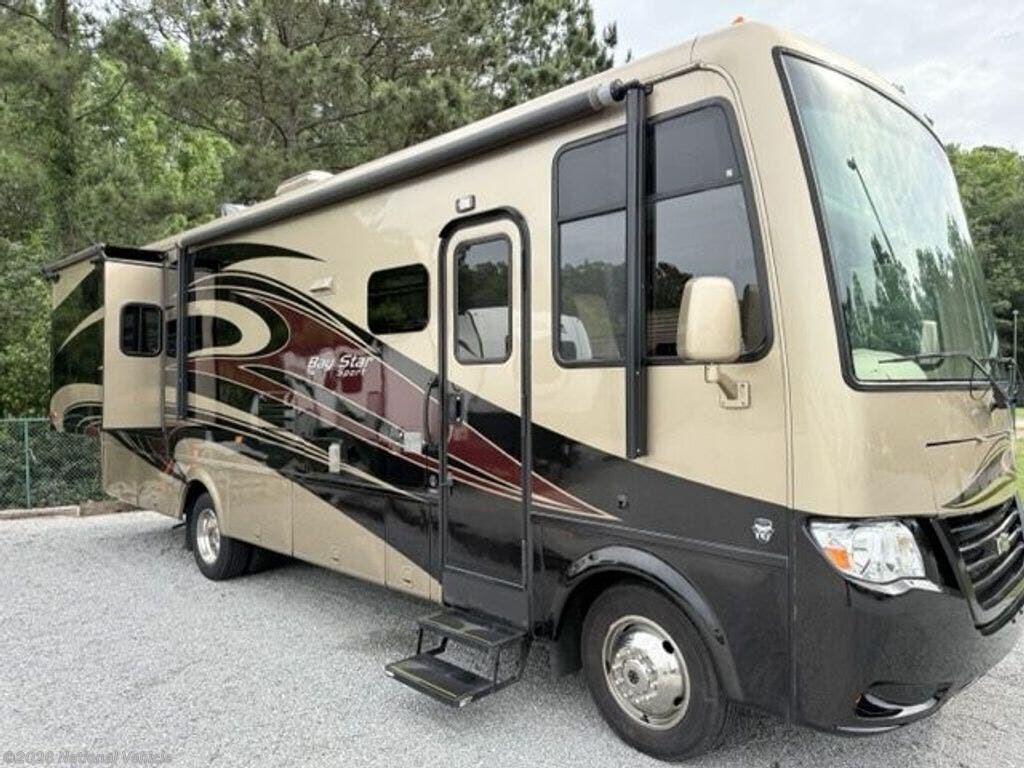 Used 2016 Newmar Bay Star Sport 2903 available in Bluffton, South Carolina