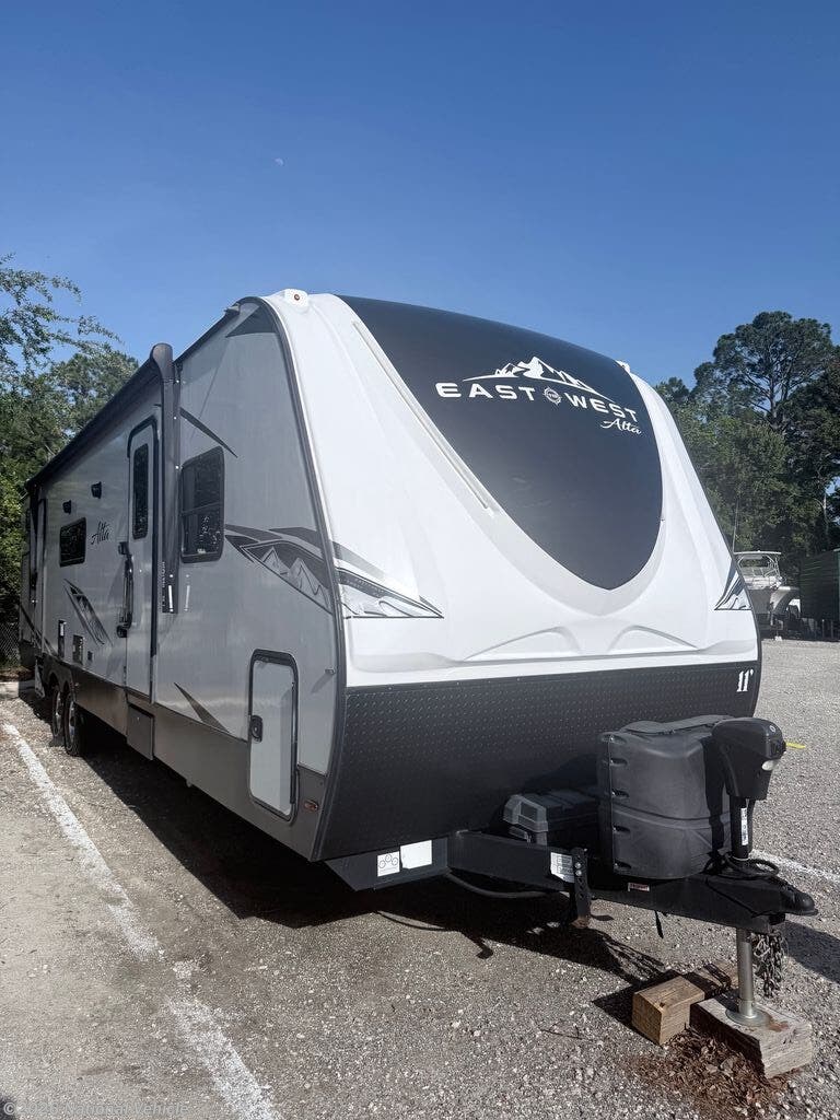 Used 2023 East to West Alta 3150KBH available in St. Augustine, Florida