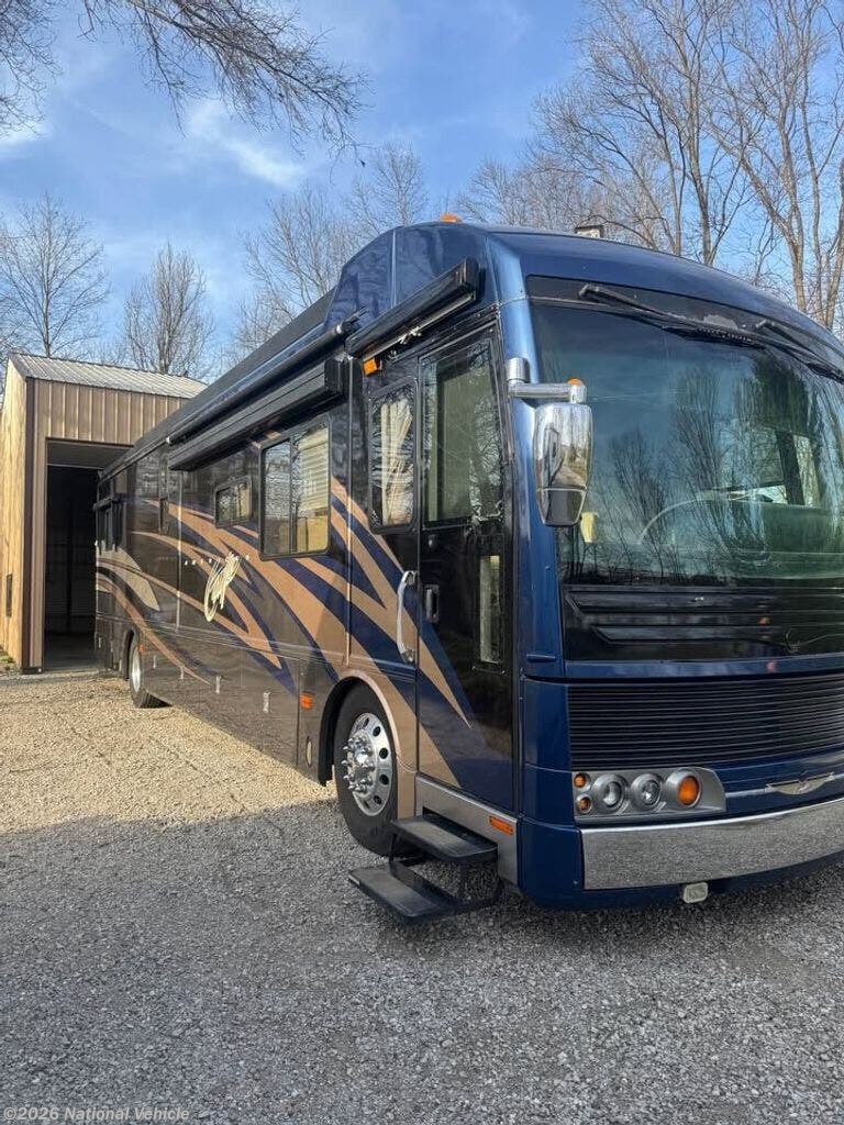 Used 2004 American Coach American Eagle 40J available in Columbus, Indiana