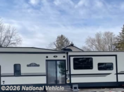 Used 2018 CrossRoads Hampton Destination 370FDL available in Mechanicsville, Iowa