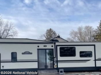 Used 2018 CrossRoads Hampton Destination 370FDL available in Mechanicsville, Iowa