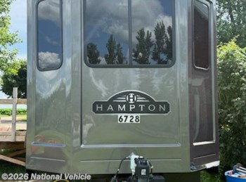 Used 2018 CrossRoads Hampton Destination 370FDL available in Mechanicsville, Iowa