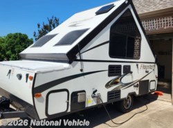 Used 2015 Forest River Flagstaff Classic 19QBHW available in Cedar Hill, Texas