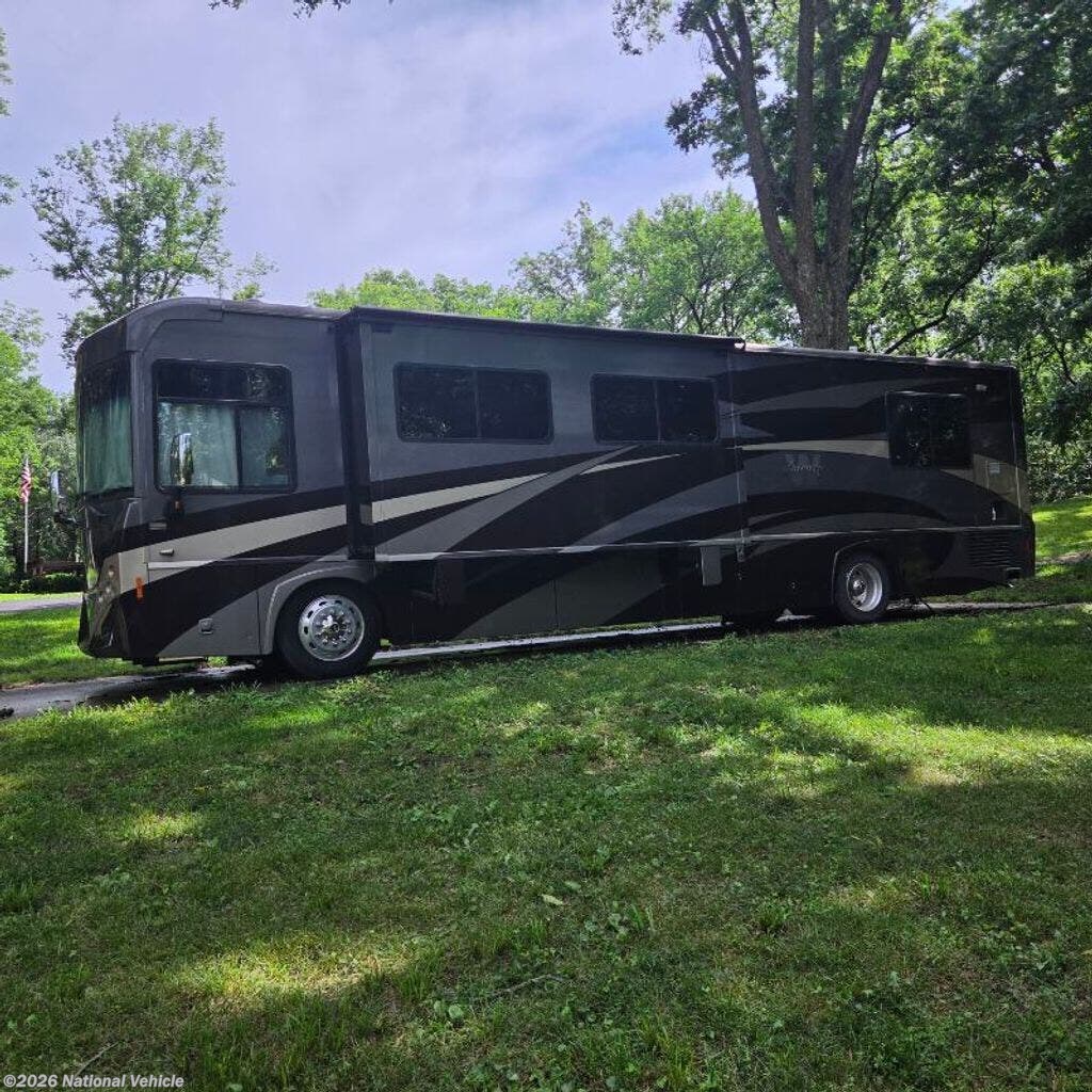 Used 2008 Winnebago Journey 39Z available in Coffeyville, Kansas