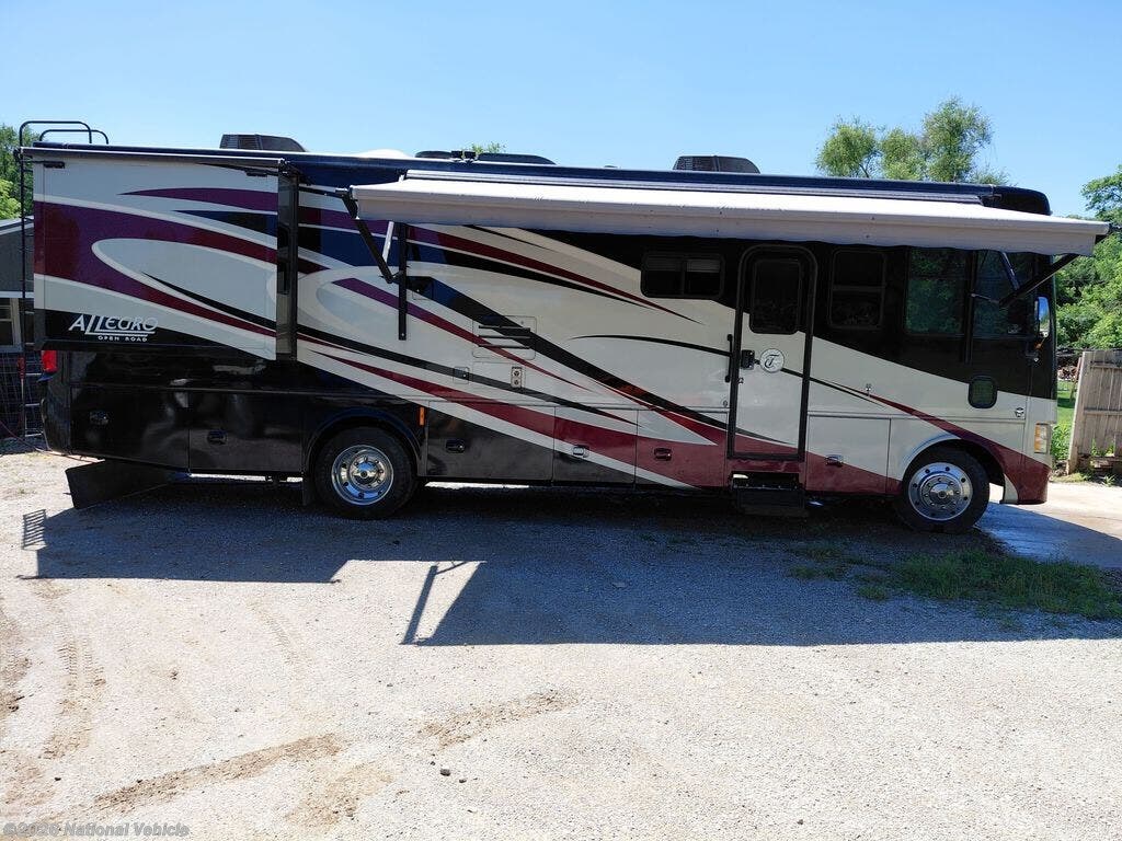 Used 2013 Tiffin Allegro 32CA available in Pacific Junction, Iowa
