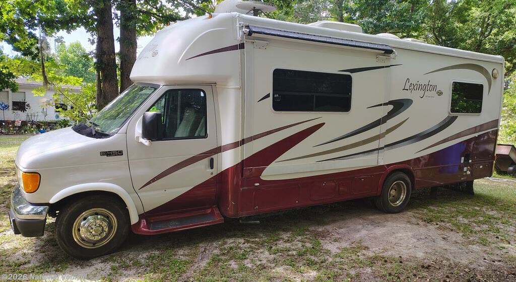 Used 2005 Forest River Lexington Grand Touring 270S available in Boliva, North Carolina
