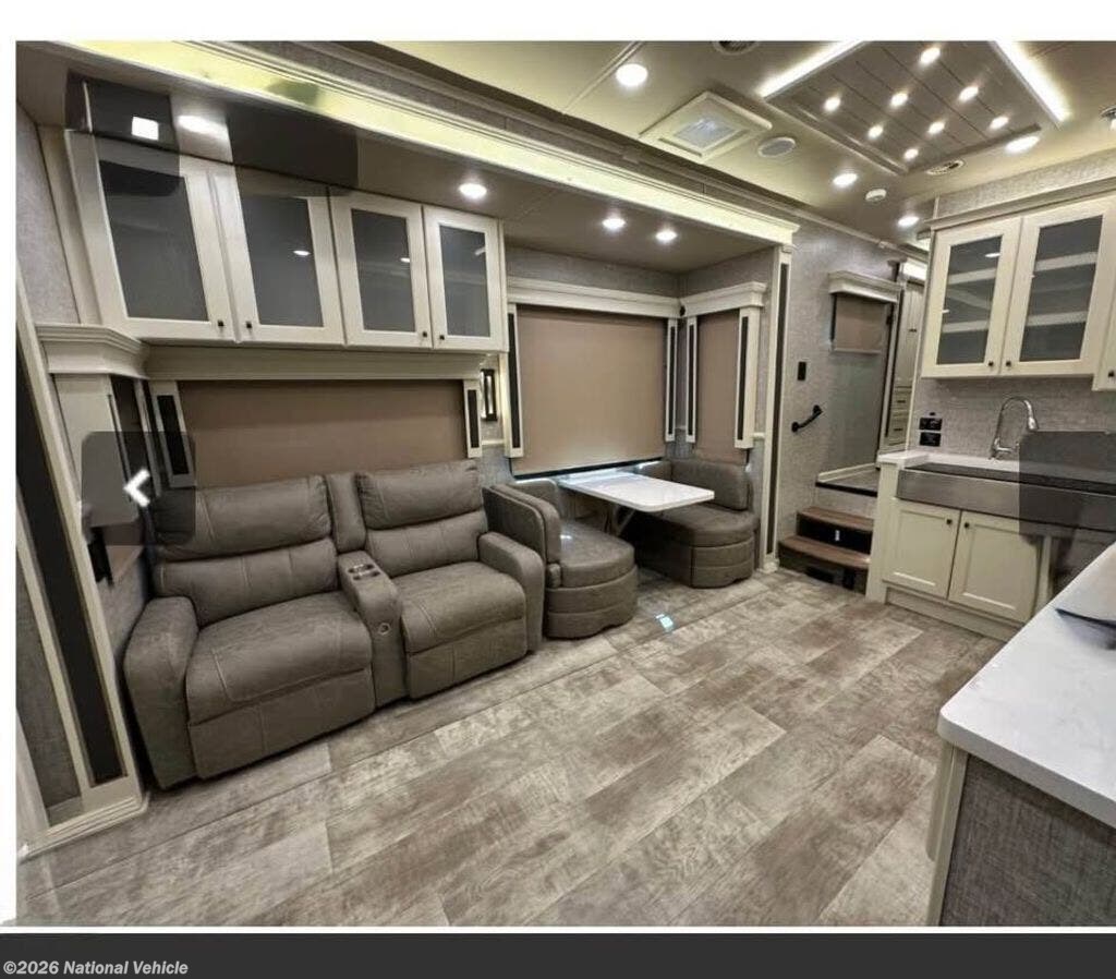 Used 2023 Vanleigh Beacon 32RLB available in Monterey, Tennessee