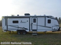Used 2022 CrossRoads Sunset Trail Super Lite 285CK available in Glasgow, Kentucky
