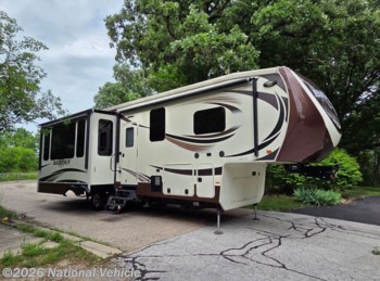 Used 2016 Heartland Bighorn 3160EL available in Wauconda, Illinois