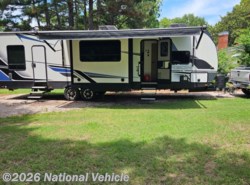 Used 2022 Keystone Carbon 36 available in Wendell, North Carolina