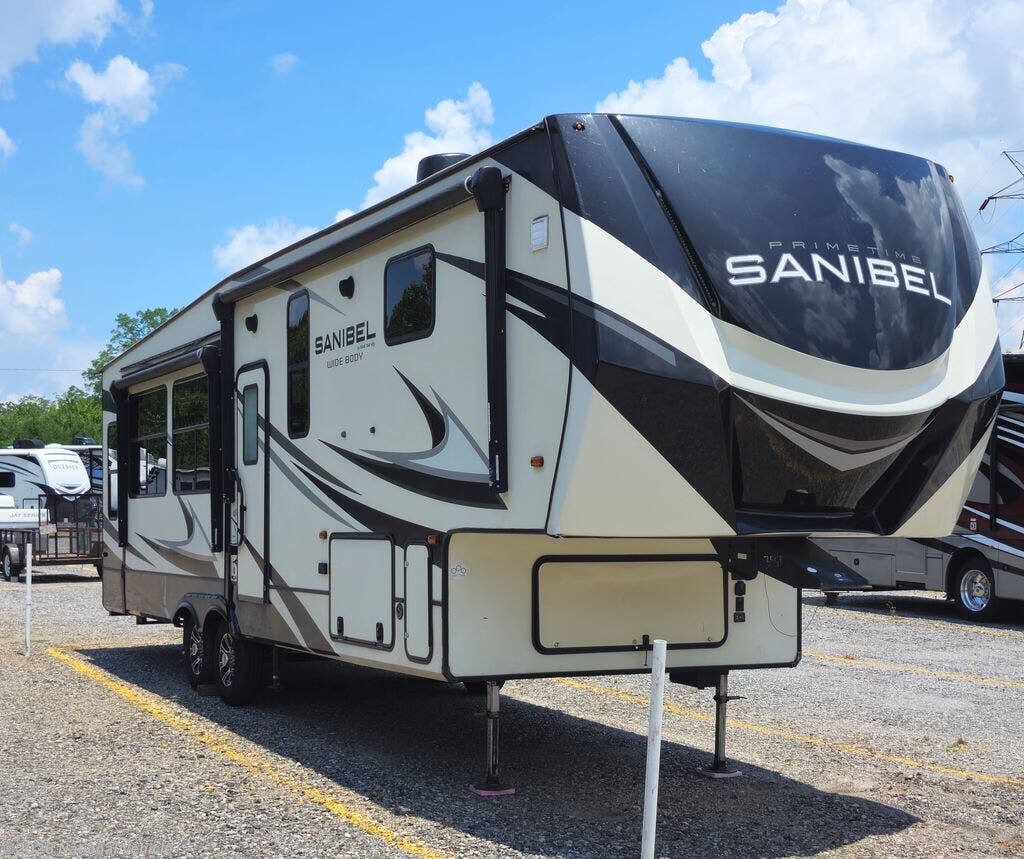 Used 2021 Prime Time Sanibel 3102RSWB available in Cornelius, North Carolina