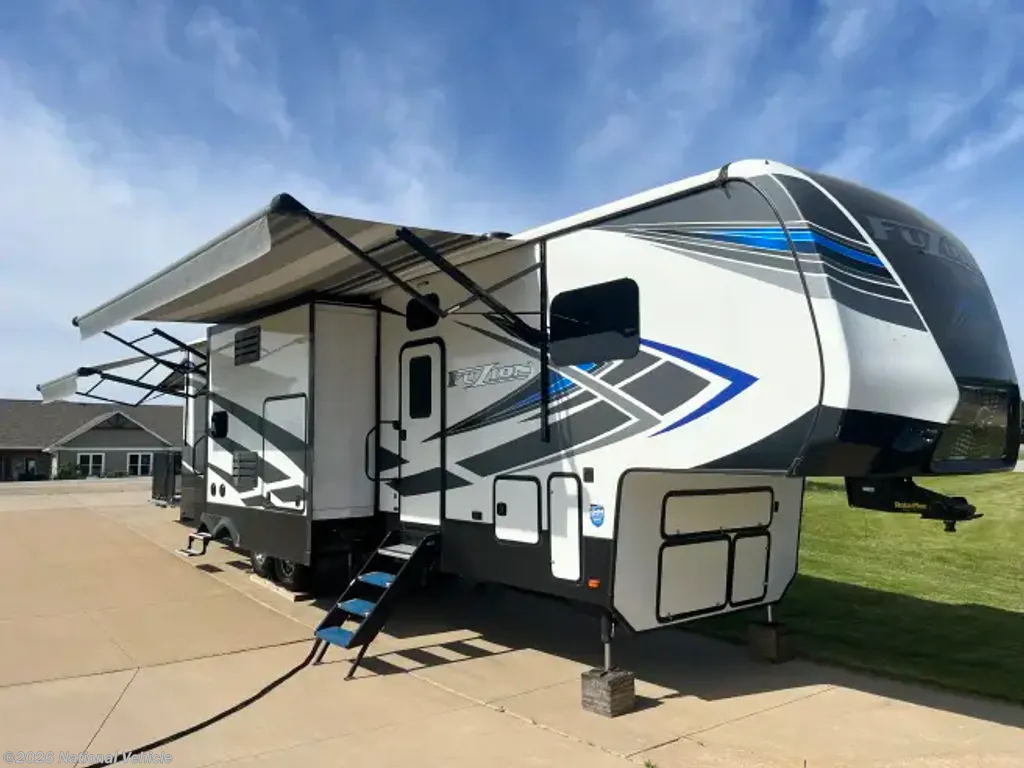 Used 2021 Keystone Fuzion 379 available in Dubuque, Iowa