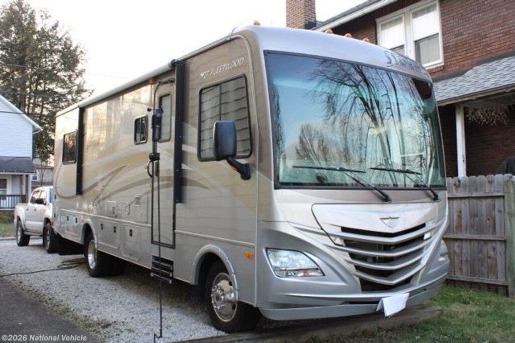 Used 2014 Fleetwood Storm 28F available in Massillon, Ohio