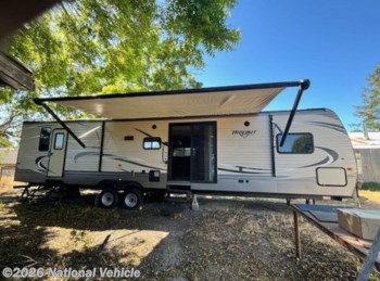 Used 2015 Keystone Hideout Luxury 38FQTS available in Penngrove, California