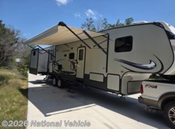 Used 2016 CrossRoads Longhorn Rezerve 36DB available in Kerrville, Texas