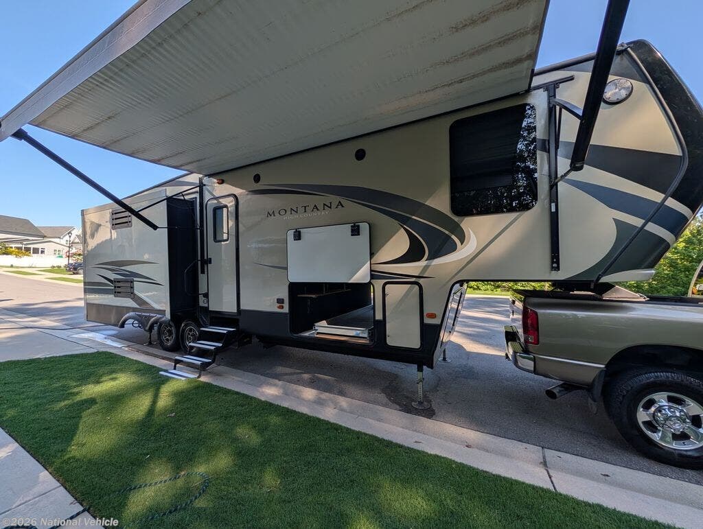 Used 2018 Keystone Montana High Country 305RL available in Nokomis, Florida