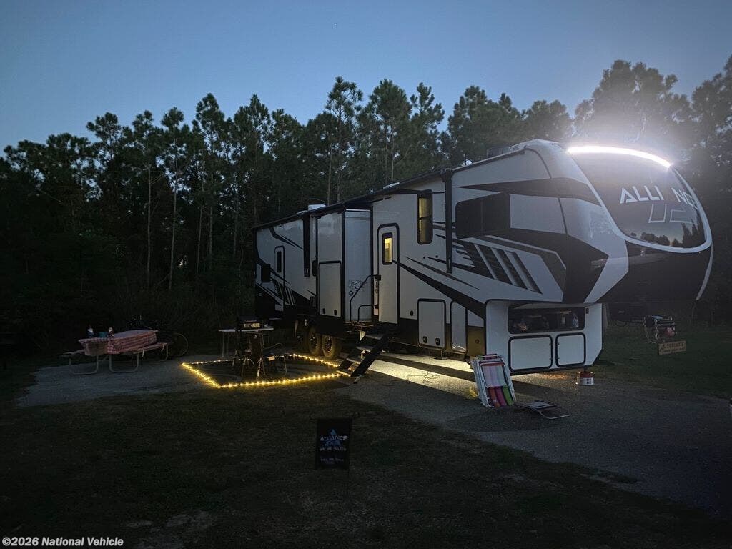 Used 2022 Alliance RV Valor 40V13 available in Sherman, Illinois