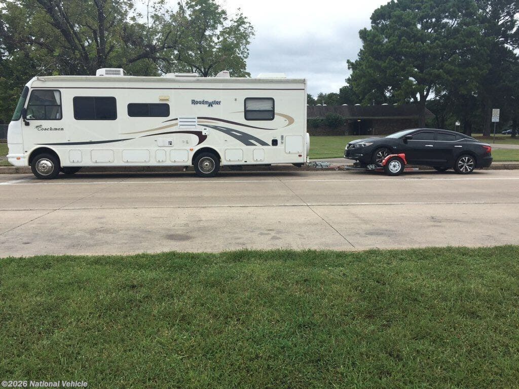 Used 2004 Coachmen Mirada 300QB available in Lawton, Oklahoma