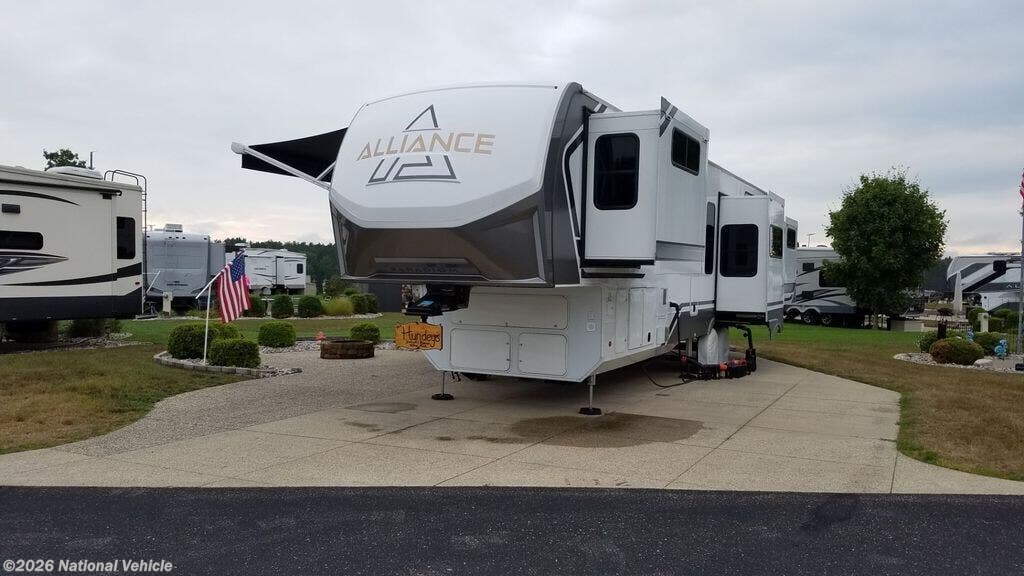 Used 2025 Alliance RV Paradigm 395DS available in Alma, Michigan