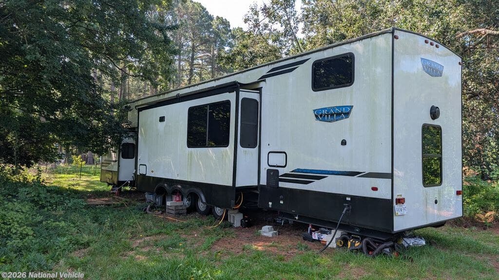Used 2024 Forest River Salem Grand Villa 44VIEW available in Clayton, North Carolina