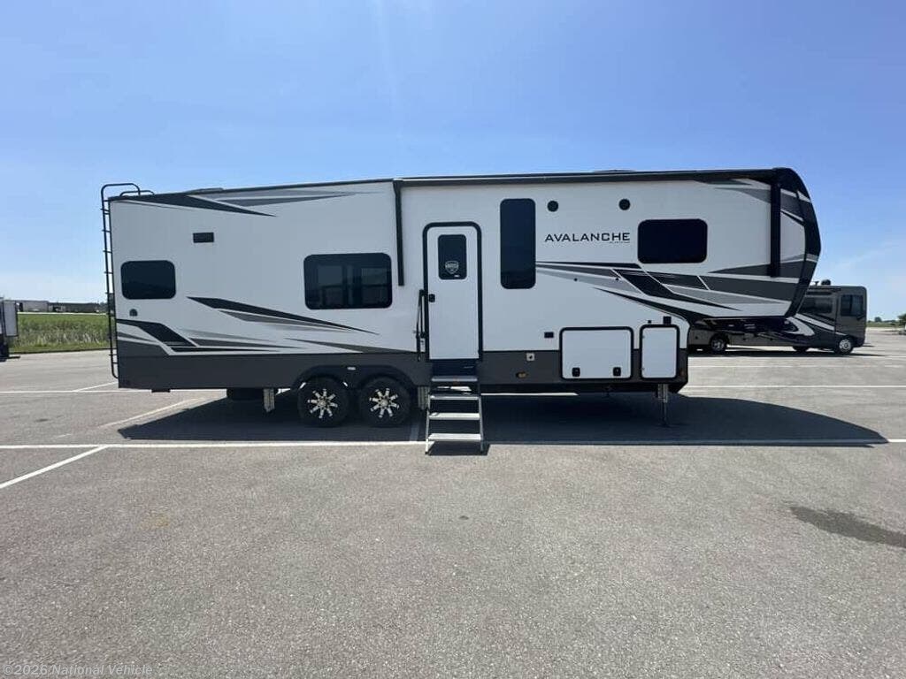 Used 2021 Keystone Avalanche 295RK available in Carbondale, Illinois