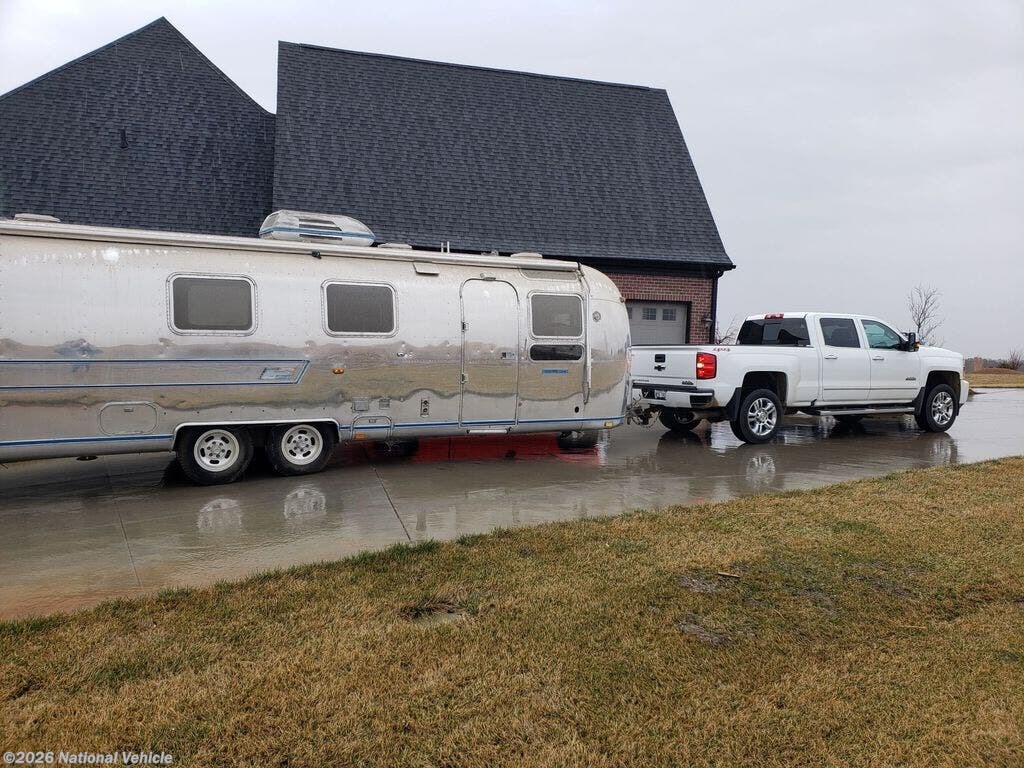 Used 1975 Airstream Sovereign 31 available in Lincoln, Nebraska