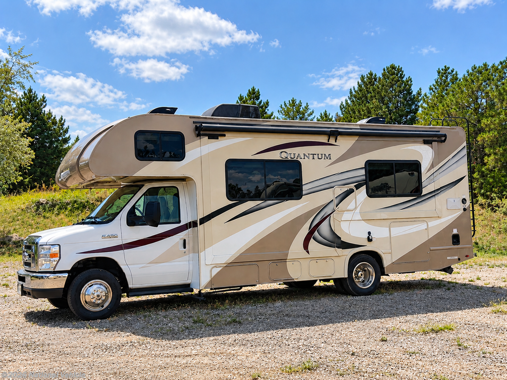 Used 2018  Thor Motor Coach Quantum 25RC by Thor Motor Coach from National Vehicle in Thornton, CO