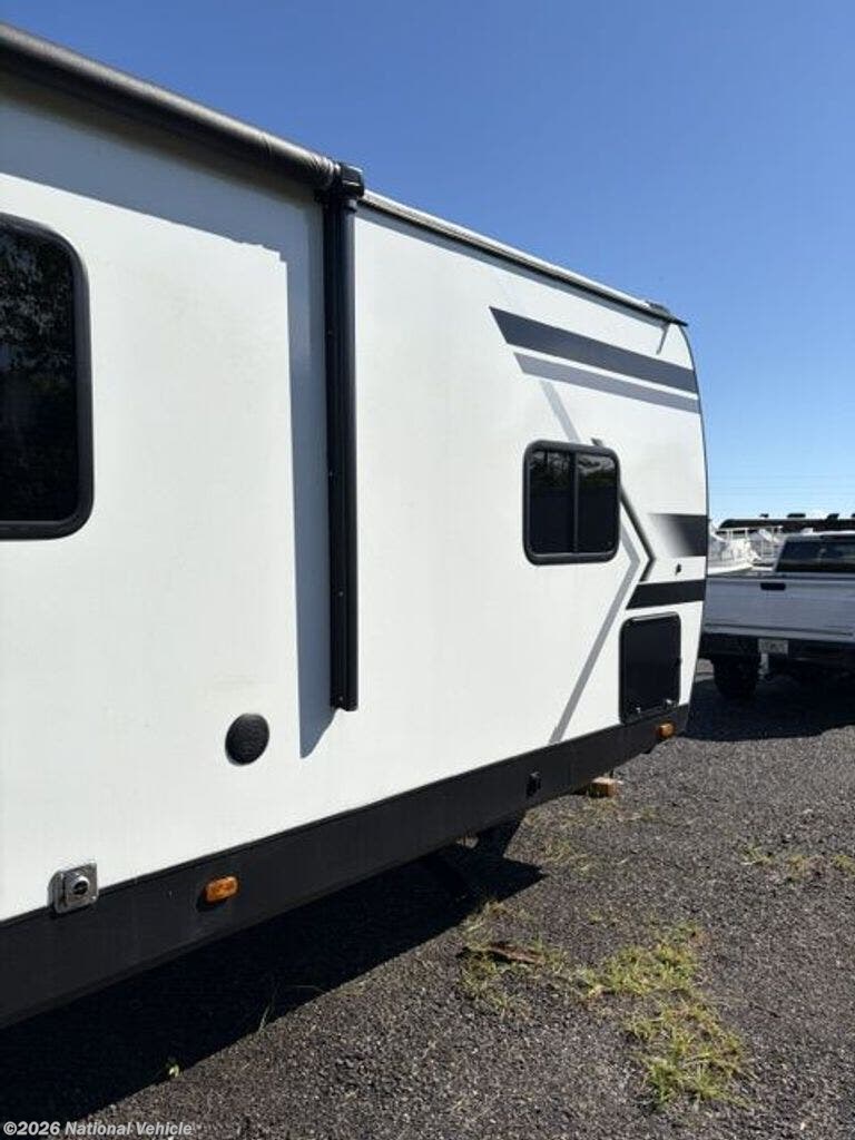 Used 2016  Keystone Coleman Legacy 2600RB by Keystone from National Vehicle in Sebastian, FL