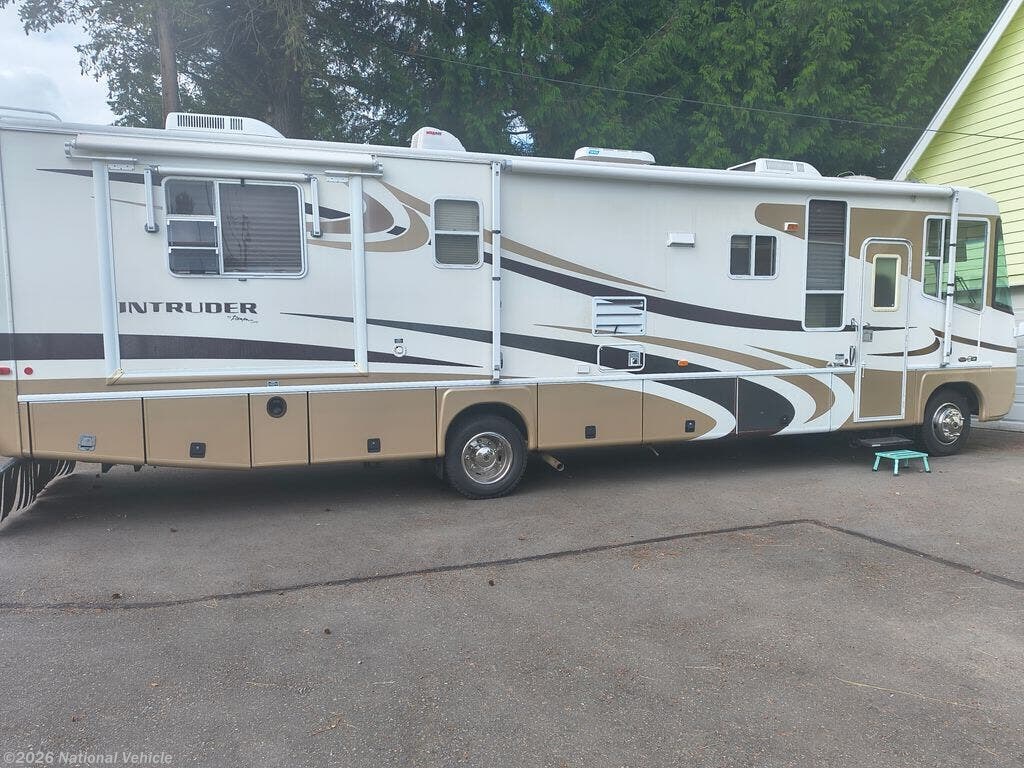 Used 2002 Damon Intruder 341 available in Auburn, Washington