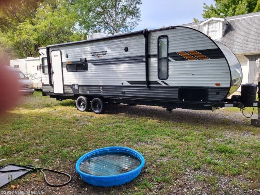 Used 2022  Forest River Wildwood X-Lite 24RLXL by Forest River from National Vehicle in Taylor, MI