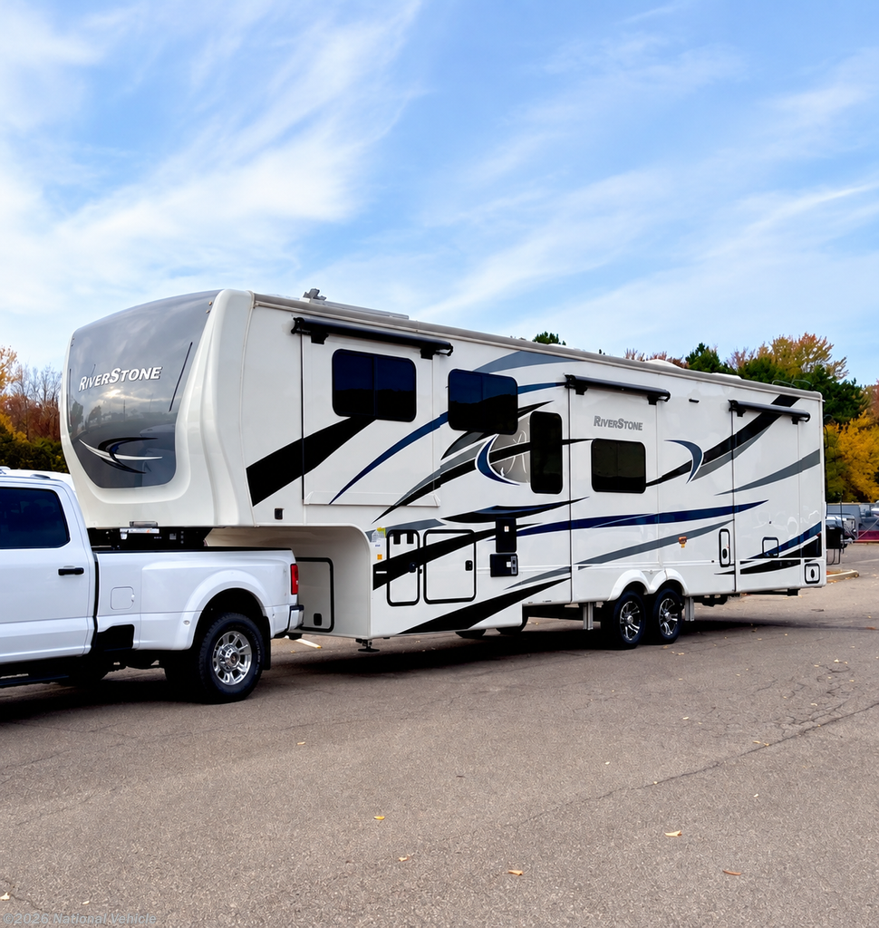Used 2022  Forest River RiverStone 391FSK by Forest River from National Vehicle in Tyler, TX