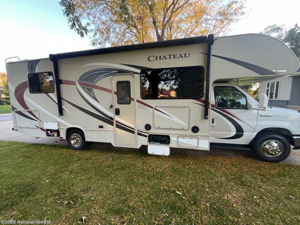 Used 2018  Thor Motor Coach Chateau 28Z by Thor Motor Coach from National Vehicle in Cedar Rapids, IA