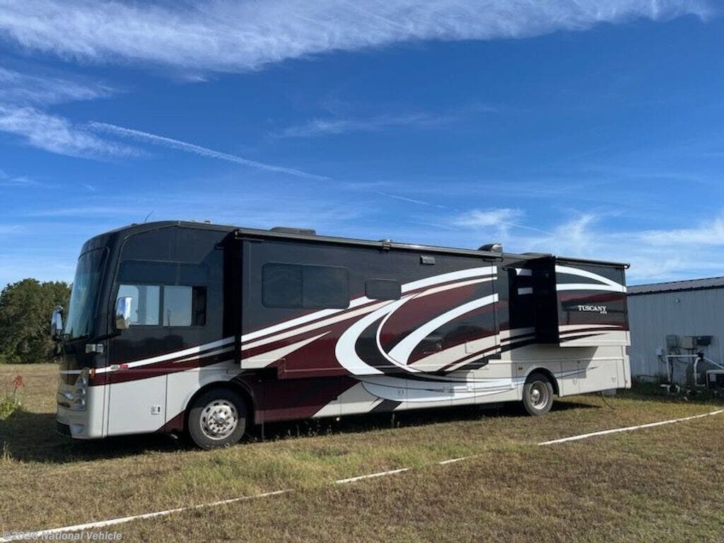 Used 2015  Thor Motor Coach Tuscany 40KQ by Thor Motor Coach from National Vehicle in Lexington, OK