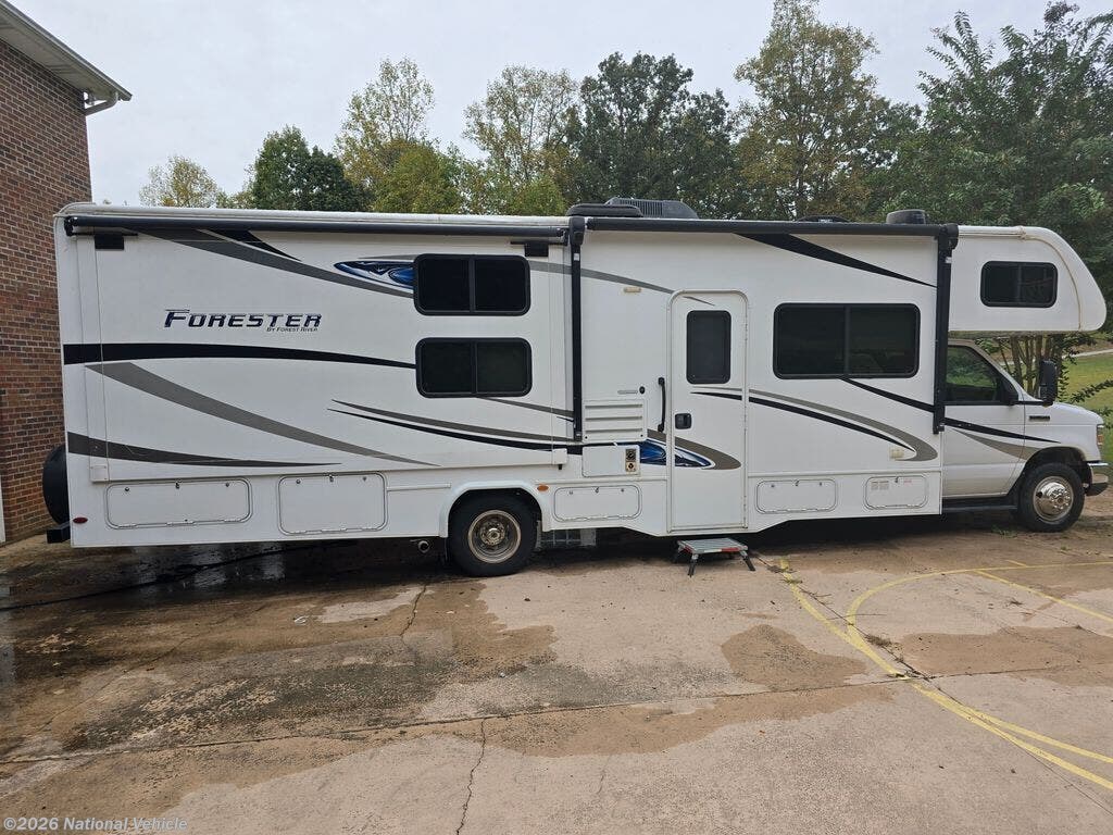 Used 2020  Forest River Forester LE 3251LE by Forest River from National Vehicle in Morganton, NC