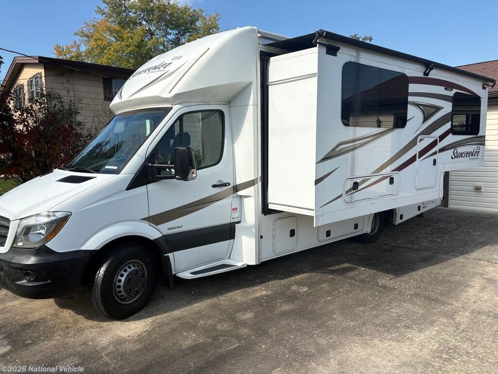 Used 2018  Forest River Sunseeker MBS 2400WS by Forest River from National Vehicle in Keyser, WV