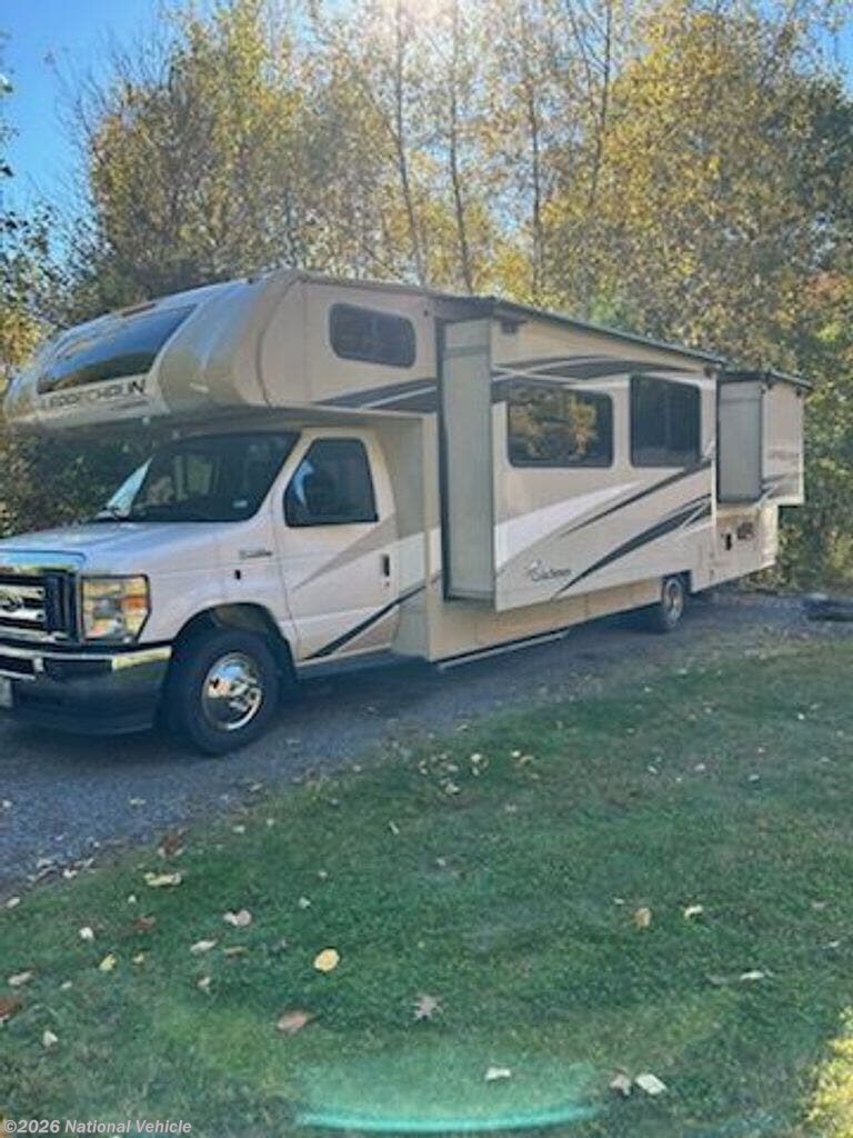 Used 2022  Coachmen Leprechaun Premier 319MB by Coachmen from National Vehicle in Lee, NH