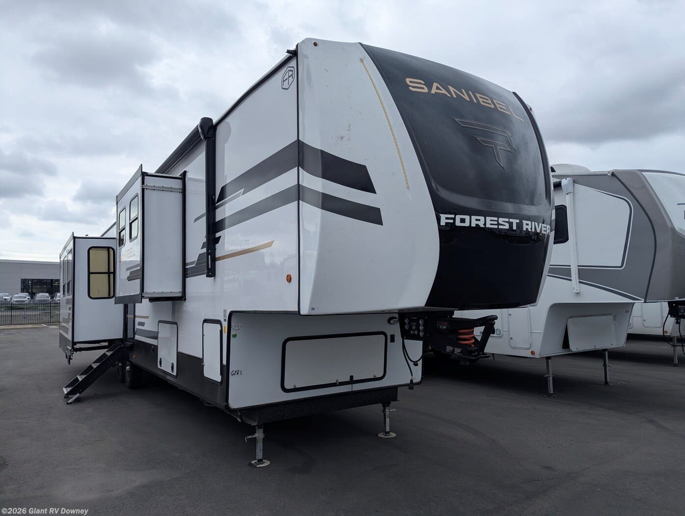 New 2026 Prime Time Sanibel 38LAUNDRY available in Downey, California