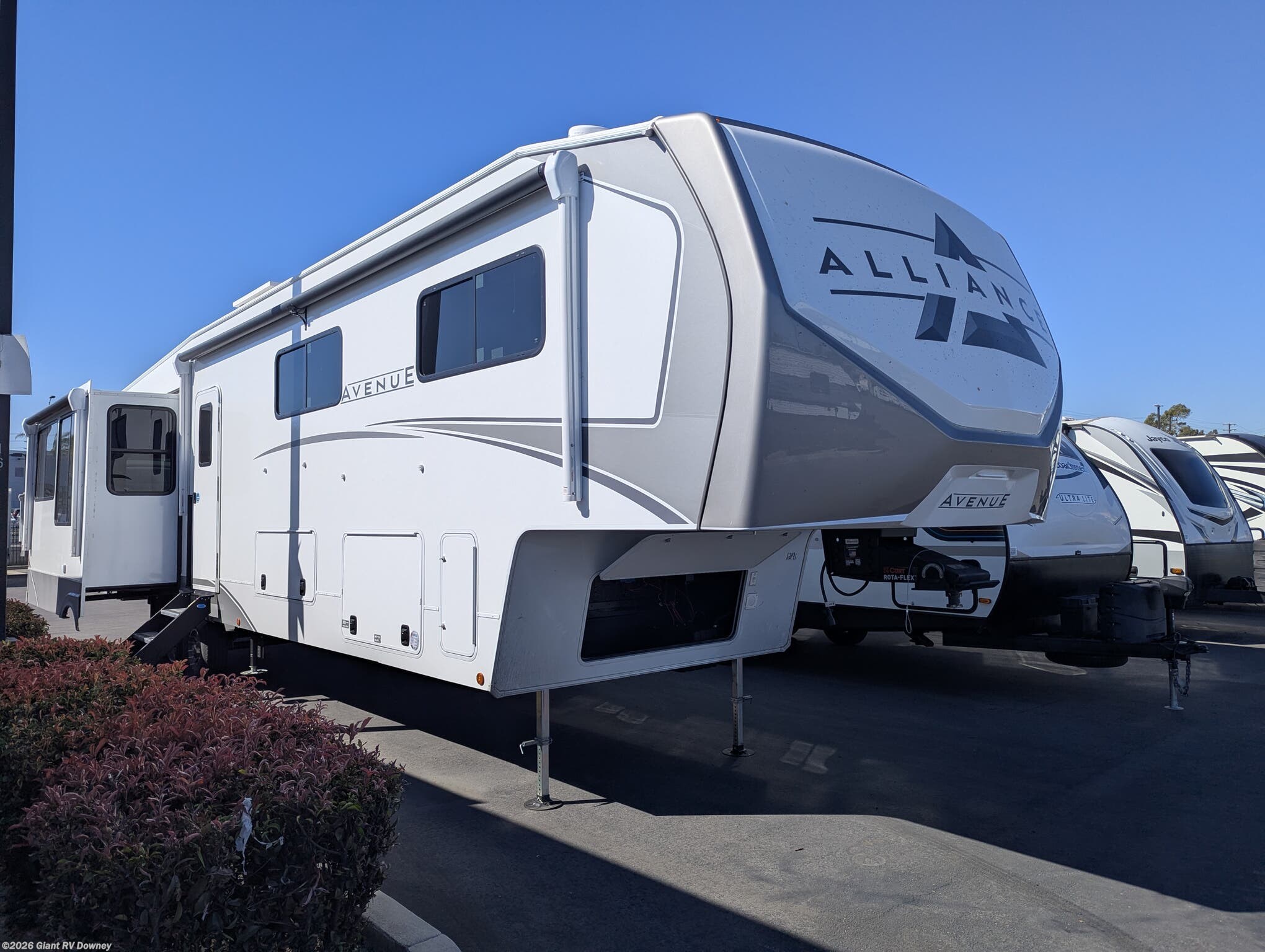 New 2026 Alliance RV Avenue 39MBR available in Downey, California
