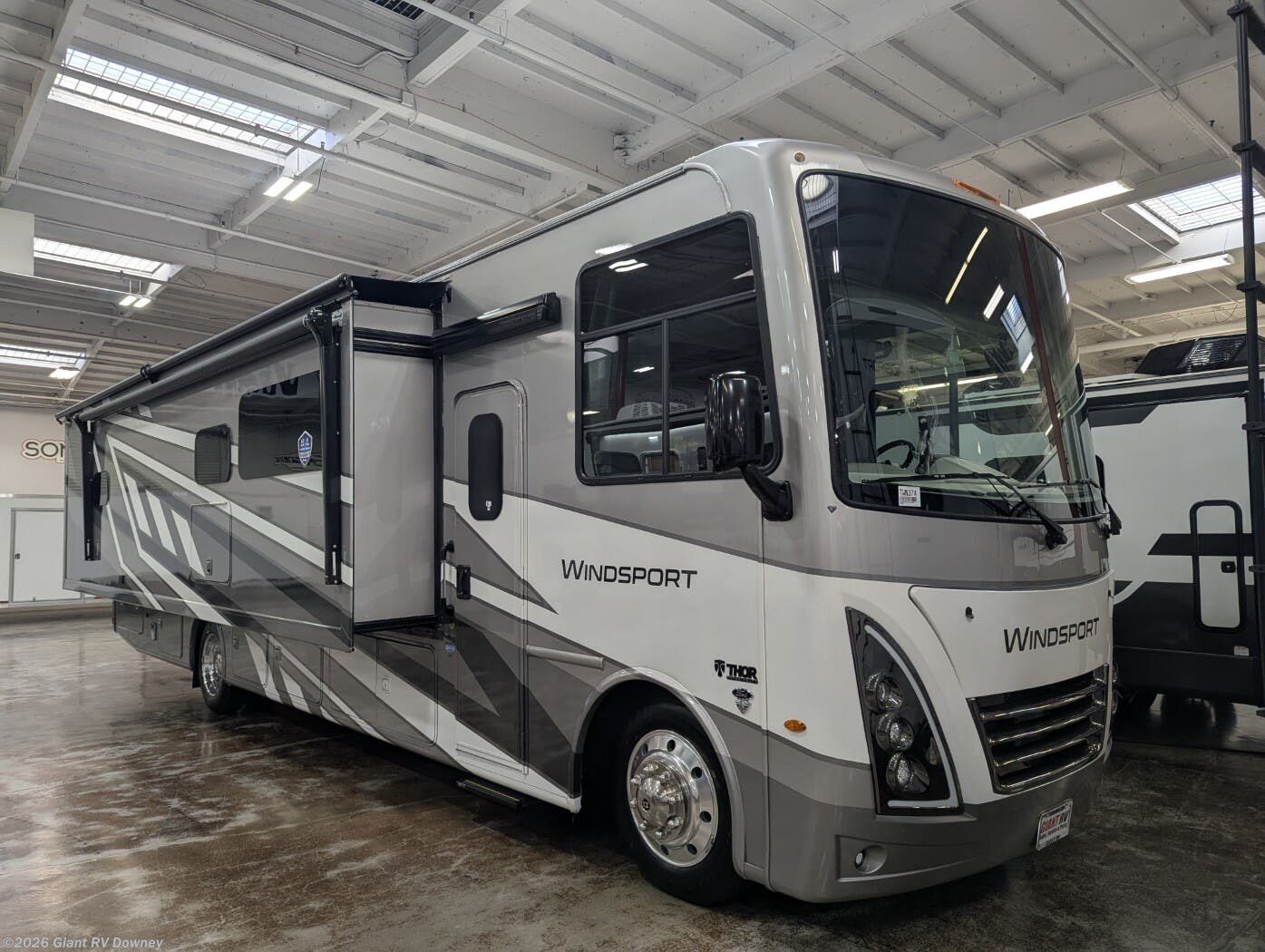 New 2026 Thor Motor Coach Windsport 35R available in Downey, California