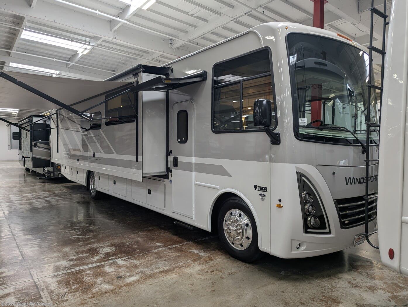 New 2027 Thor Motor Coach Windsport 36H available in Downey, California