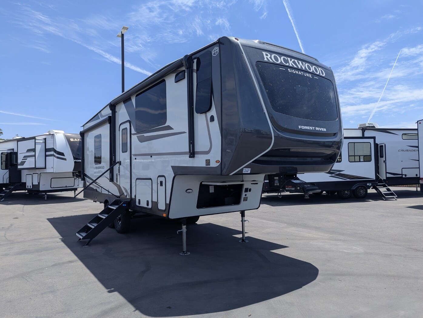 New 2027 Forest River Rockwood Signature 290SFK available in Downey, California