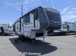 New 2027 Forest River Rockwood Signature 290SFK available in Downey, California