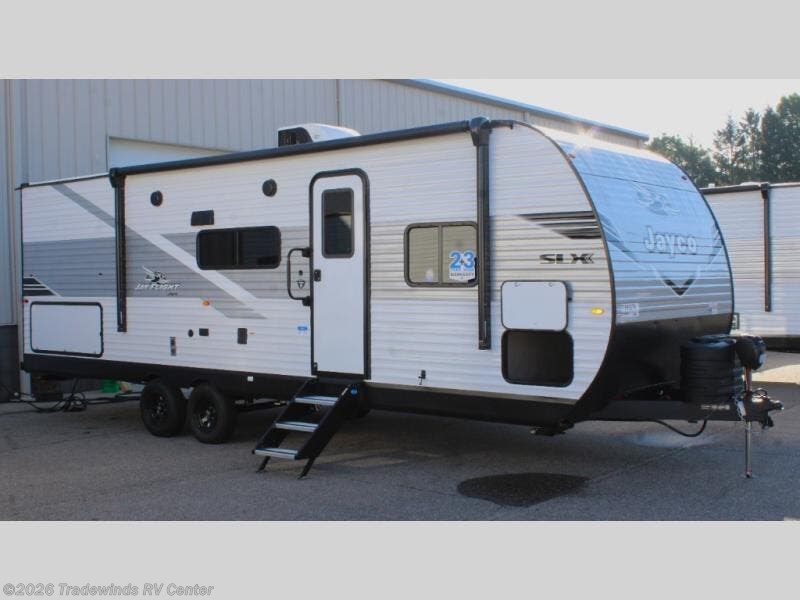 New 2026 Jayco Jay Flight SLX 261BHS available in Clio, Michigan