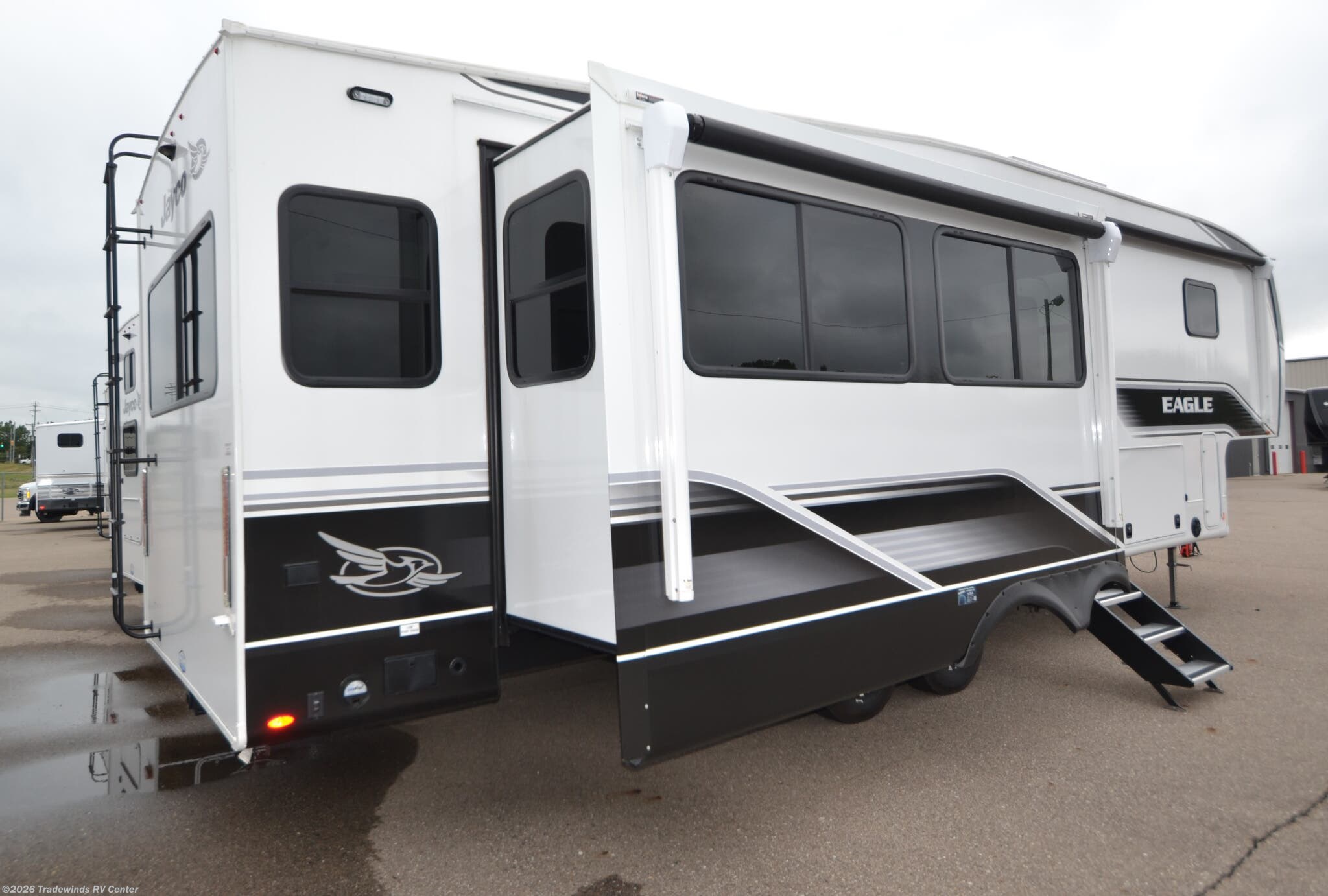 New 2026 Jayco Eagle 321RSTS available in Clio, Michigan