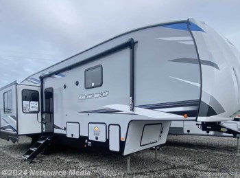New 2022 Forest River Cherokee Arctic Wolf 3550SUITE available in Puyallup, Washington