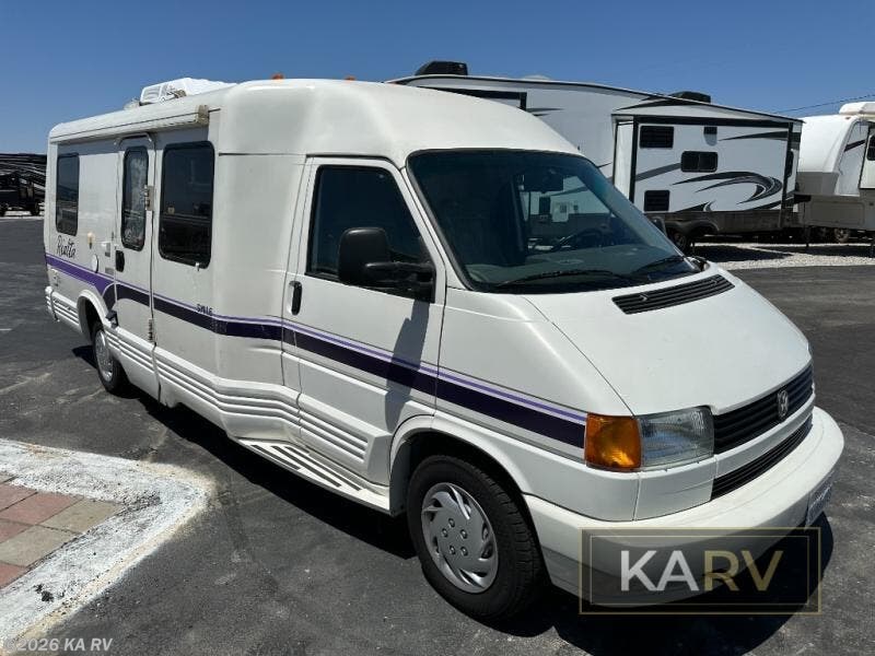 Used 1995 Winnebago Rialta 221RD available in Desert Hot Springs, California