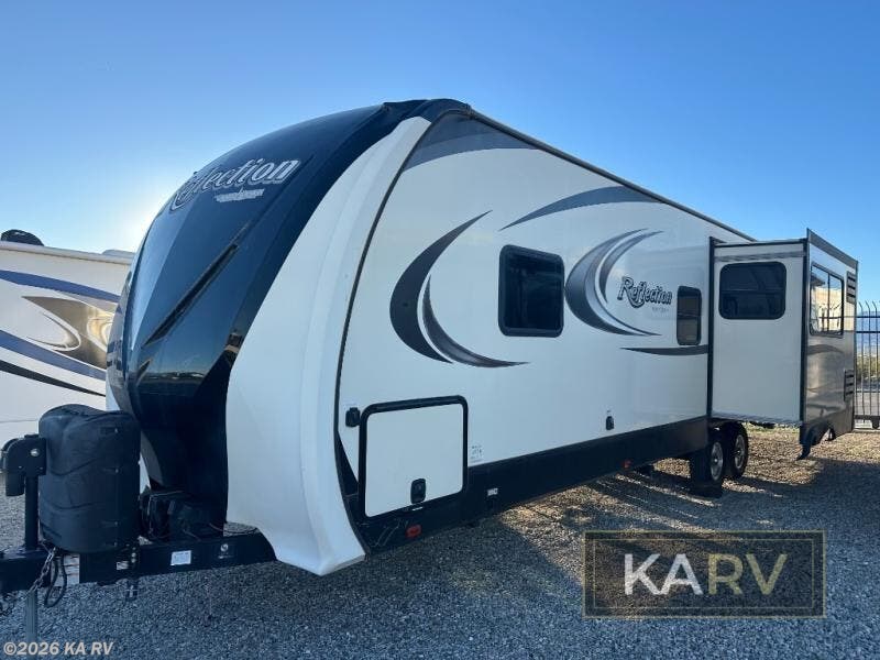 Used 2019 Grand Design Reflection 285BHTS available in Desert Hot Springs, California