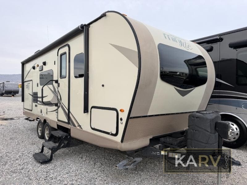 Used 2018 Forest River Rockwood Mini Lite 2507S available in Desert Hot Springs, California