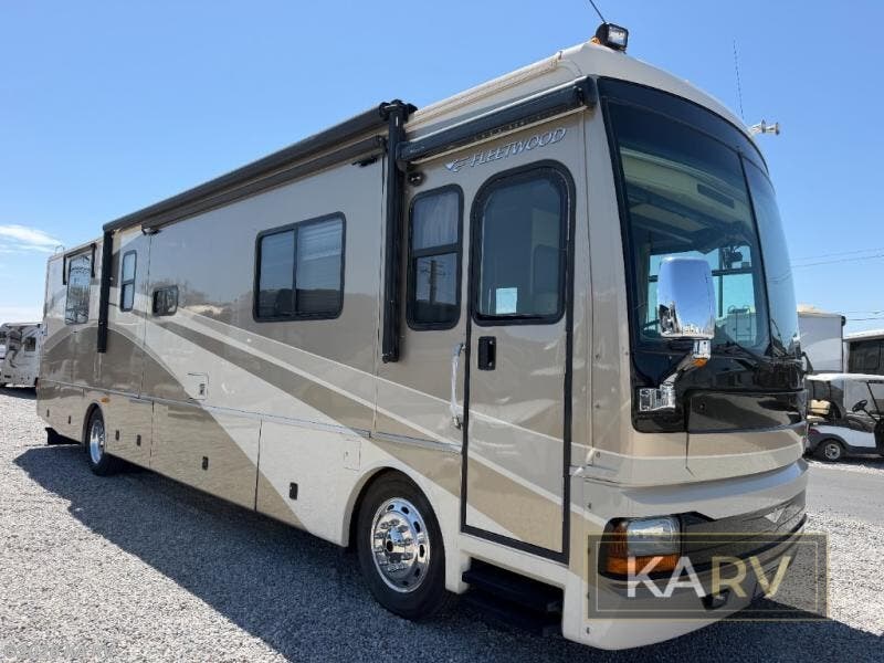 Used 2006 Fleetwood Discovery 39S available in Desert Hot Springs, California