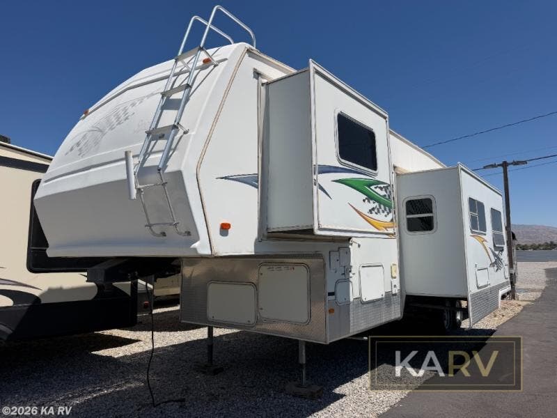 Used 2003 Forest River Sandpiper F37 available in Desert Hot Springs, California